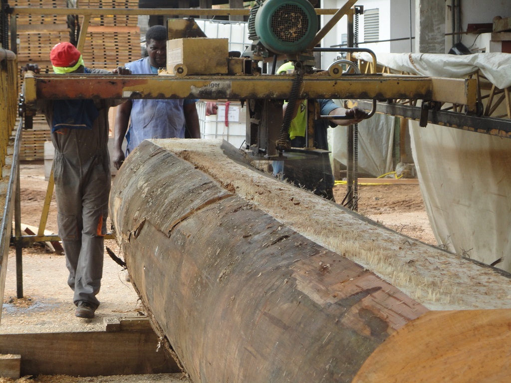 SCOP Scierie de la Joux - Réseau pour les Alternatives Forestières